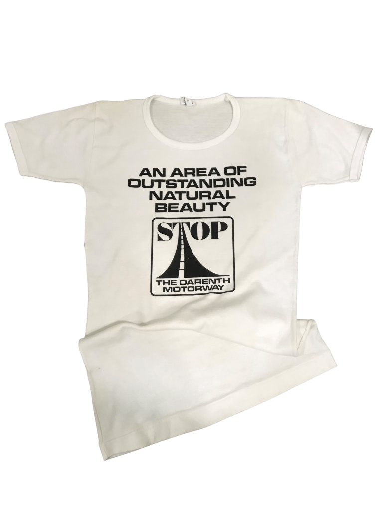 M25 protest t-shirt, © Kent County Council Sevenoaks Museum