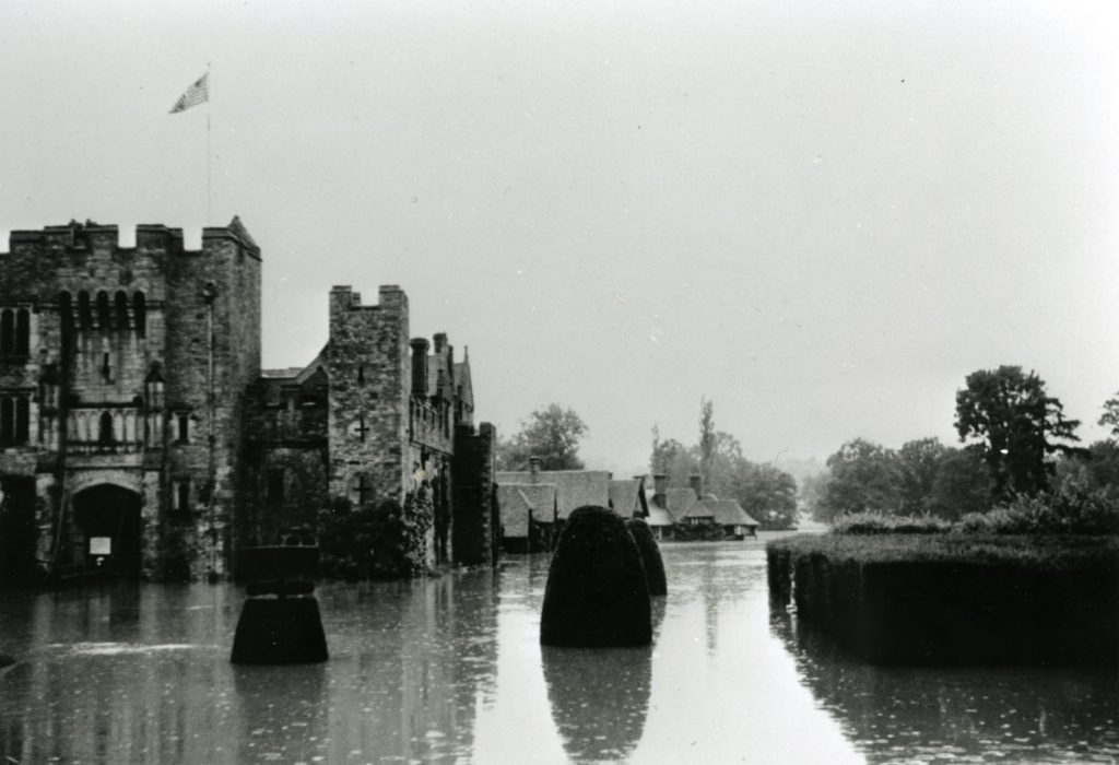Hever Castle and Tudor Village under water, © Eden Valley Museum Trust