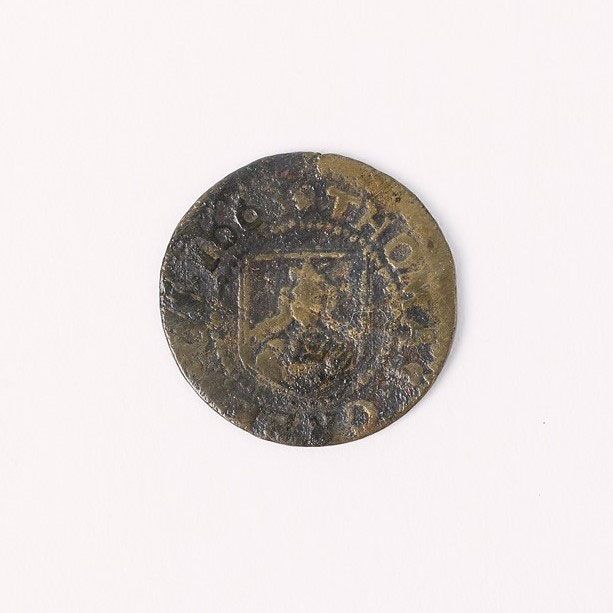 Token issued by Sevenoaks merchant Thomas Greene (c.1660), © Kent County Council Sevenoaks Museum