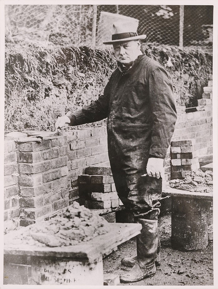 Churchill bricklaying at Chartwell